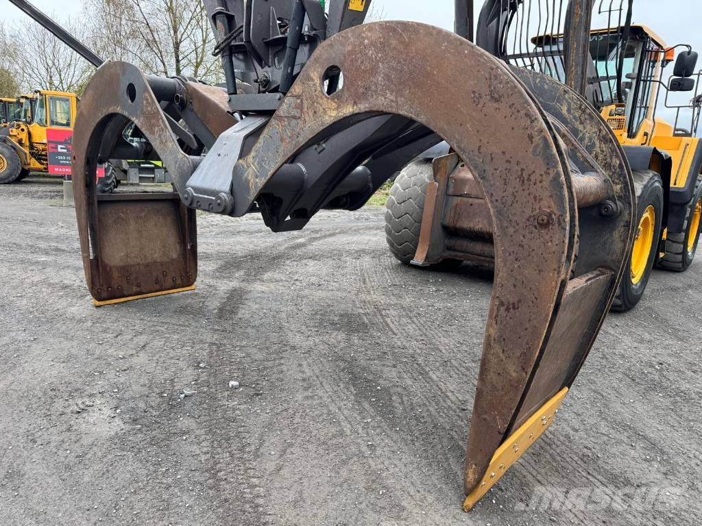 Volvo L180G HL Lesné traktory