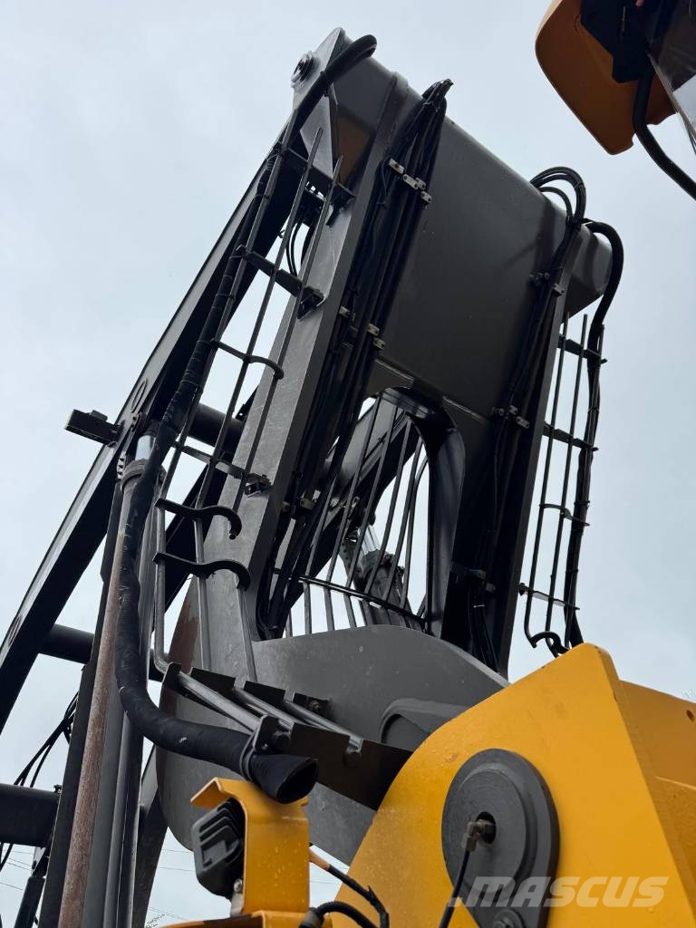 Volvo L180G HL Lesné traktory