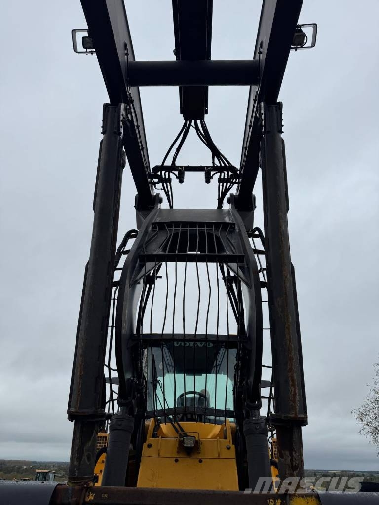 Volvo L180G HL Lesné traktory