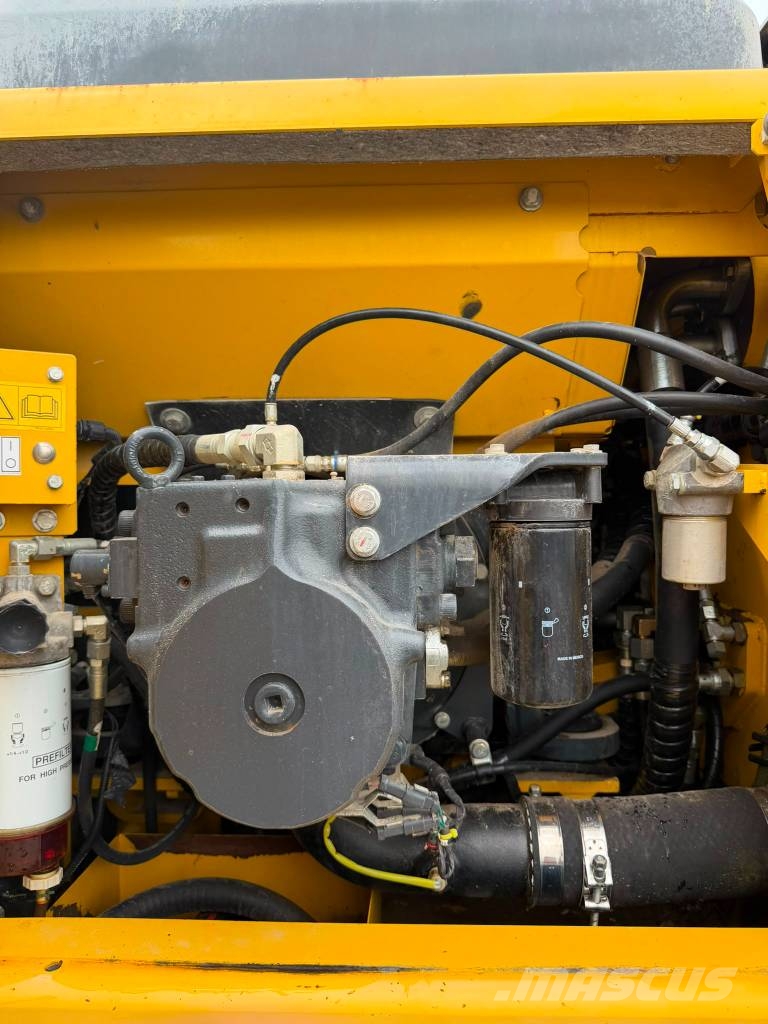 Komatsu PC 210 LC-8 //BJ. 2012/6324 H/Klima/Alle Leitungen Rupsgraafmachines