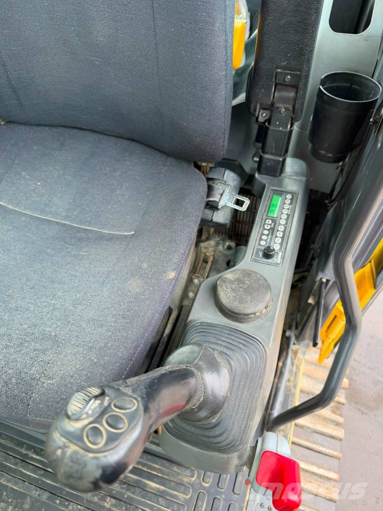 Komatsu PC 210 LC-8 //BJ. 2012/6324 H/Klima/Alle Leitungen Rupsgraafmachines