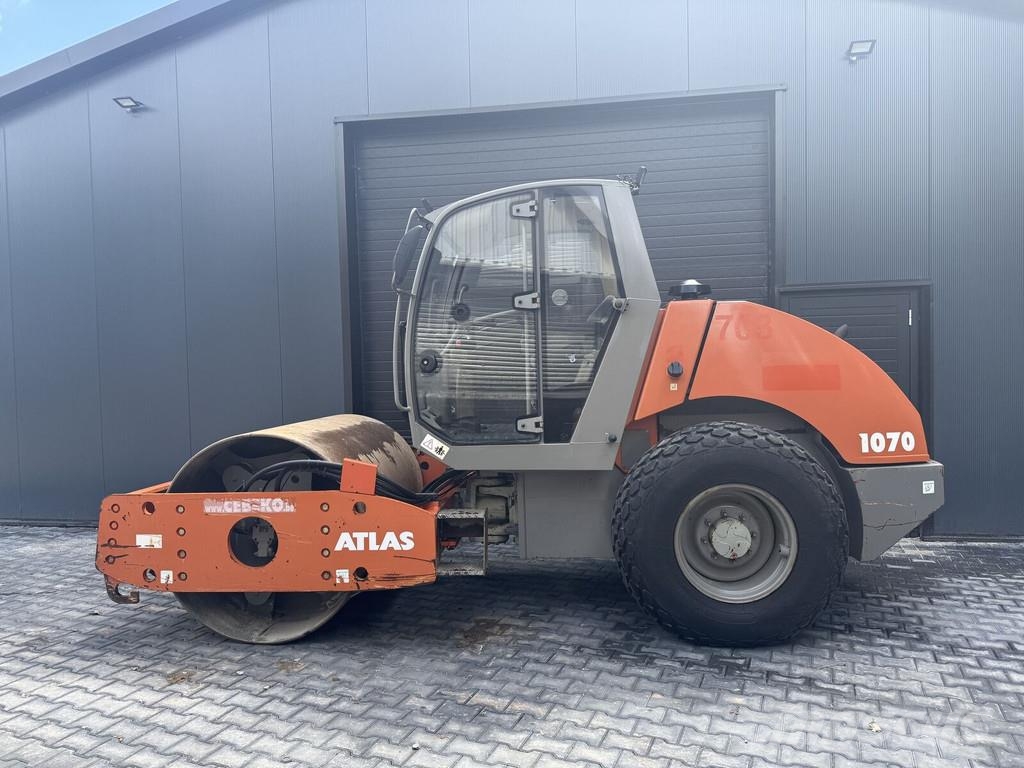 Atlas 1070 Single drum rollers