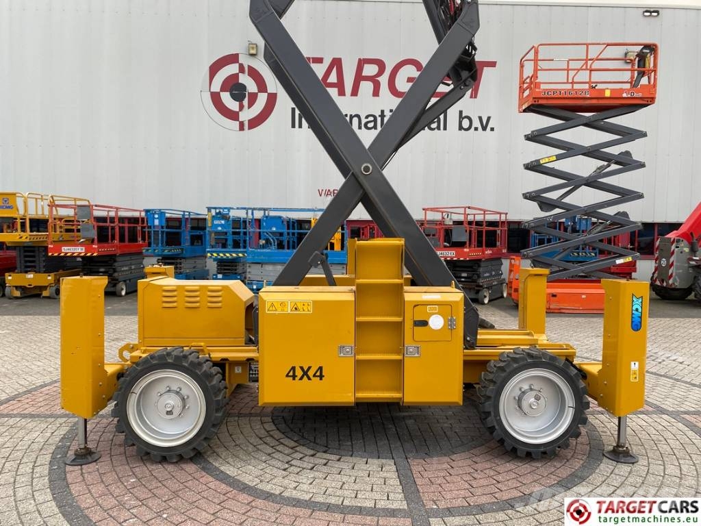 XCMG XG1823ERT Electric 4x4 Scissor Work Lift 1810cm Käärtõstukid