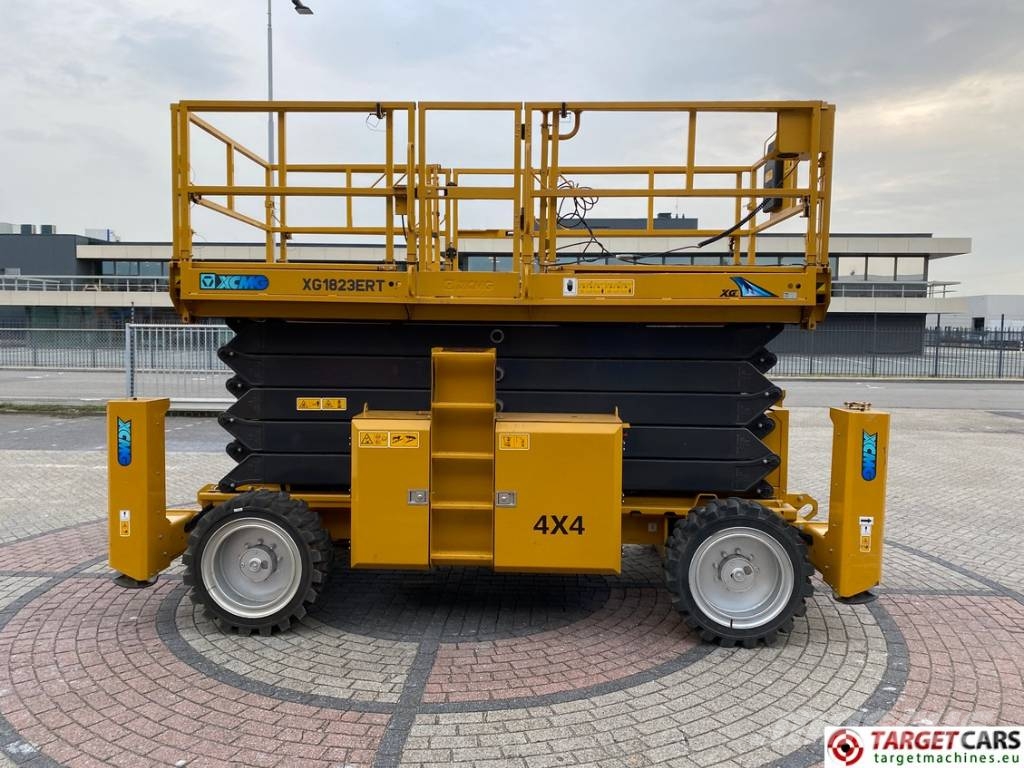 XCMG XG1823ERT Electric 4x4 Scissor Work Lift 1810cm Käärtõstukid