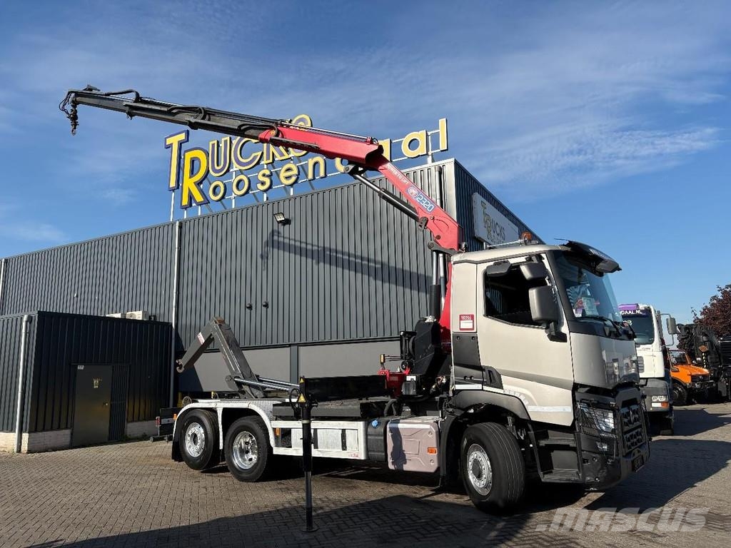 Renault C440 + HMF 2320 K3-- 3X EXT. + 6X2/4 HYDRO DRIVE + Kranen voor alle terreinen
