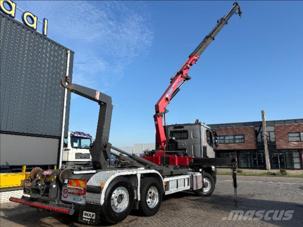 Renault C440 + HMF 2320 K3-- 3X EXT. + 6X2/4 HYDRO DRIVE + Kranen voor alle terreinen