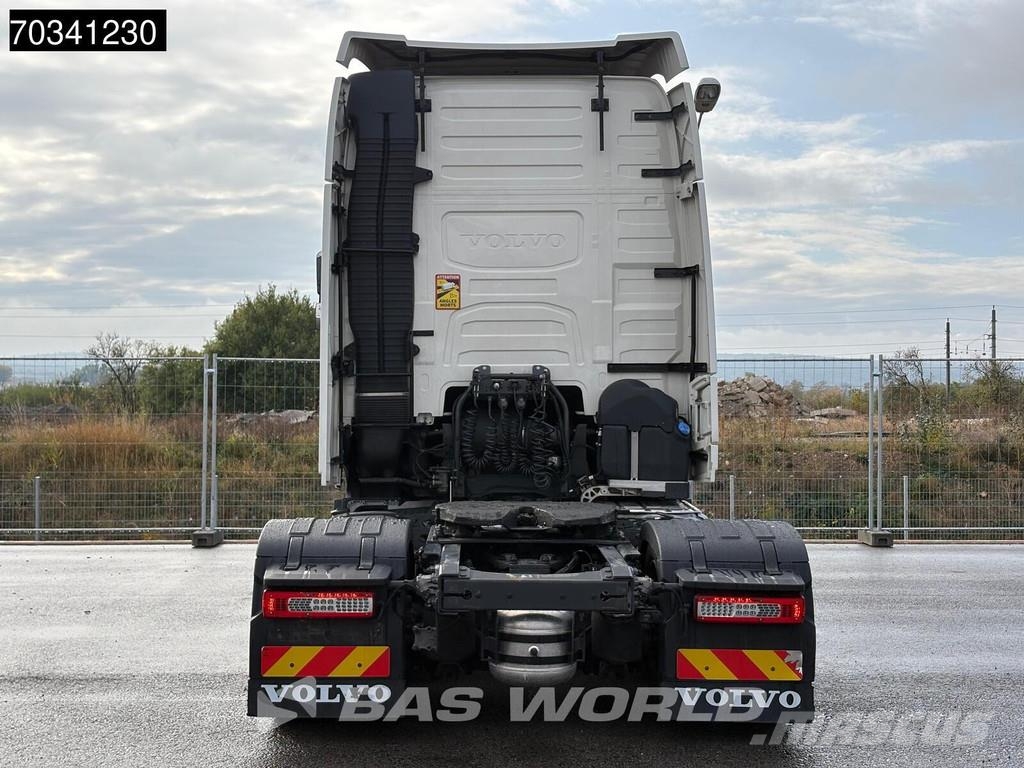 Volvo FH 460 4X2 XL Mega I-ParkCool 2x Tanks Tractores (camiões)