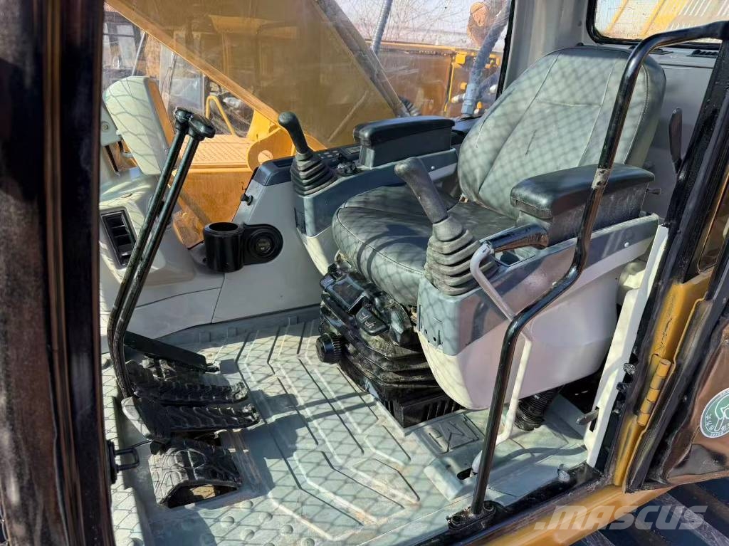 CAT 320CL Buggy swamp excavator Amphibienbagger
