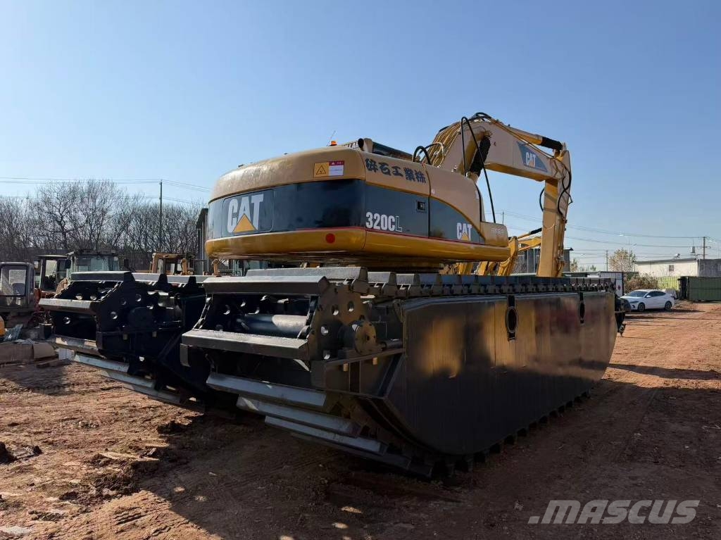 CAT 320CL Buggy swamp excavator Amphibienbagger