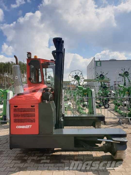 Combilift C 4500 Seitenstapler
