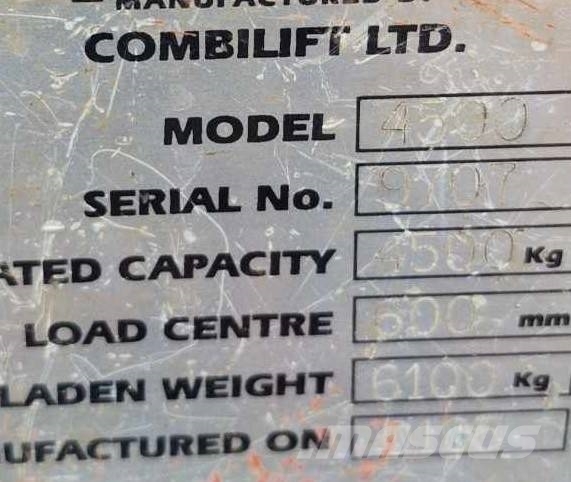 Combilift C 4500 Seitenstapler