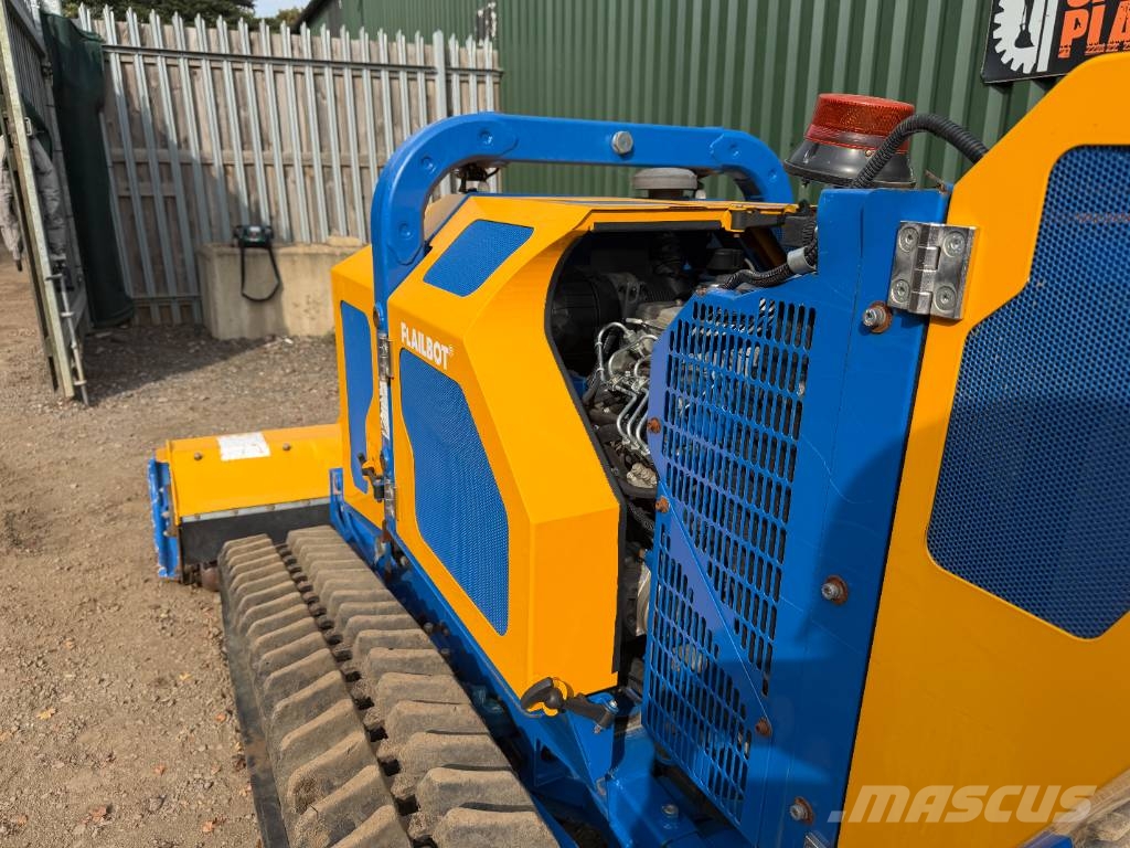 Bomford Flailbot Original Robot Flail Mower جز العشب