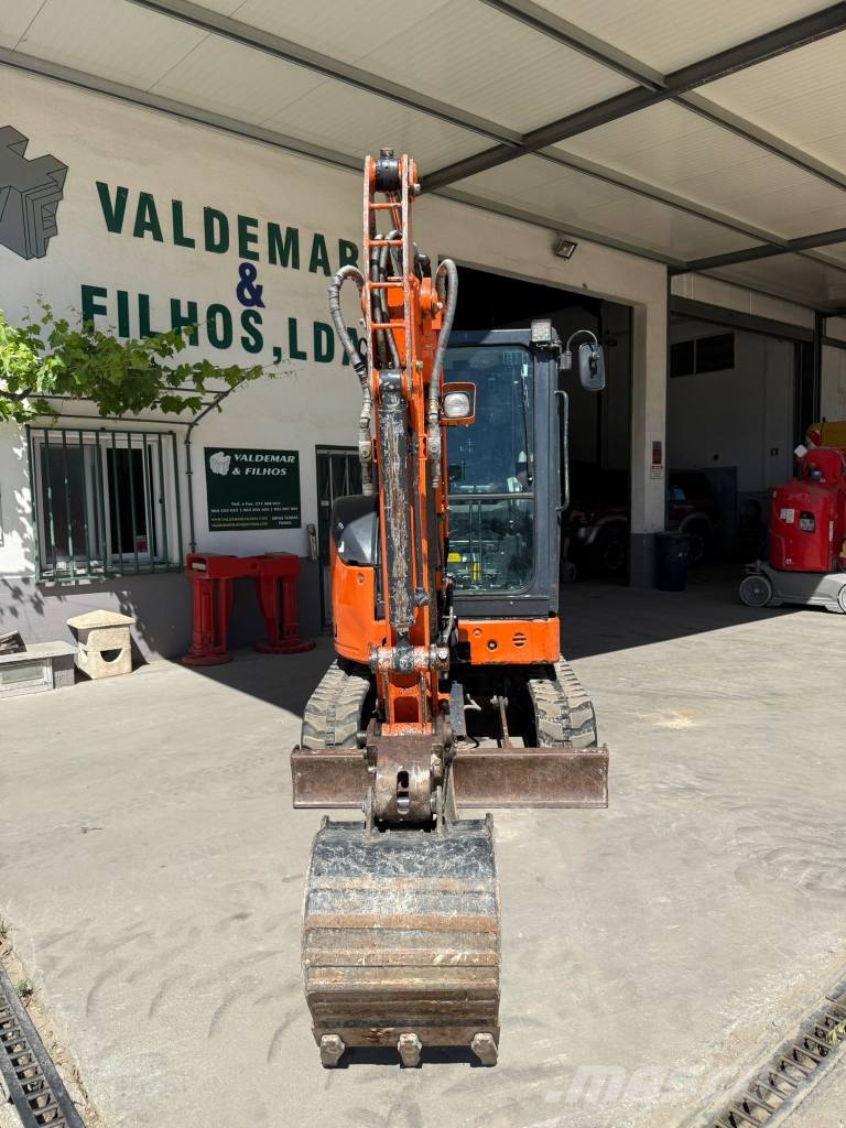 Hitachi ZX 26 Мини екскаватори < 7 т