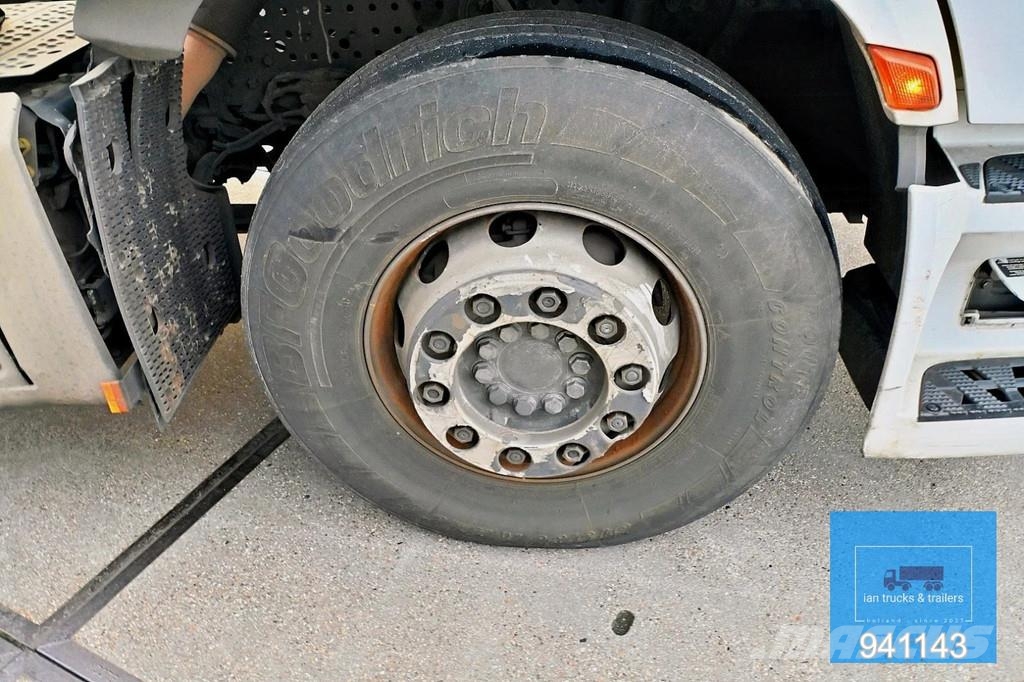 Mercedes-Benz Actros 1845 STREAMSPACE 230 | SPOILERS | EURO 6 | 中古トラクターヘッド | トレーラーヘッド