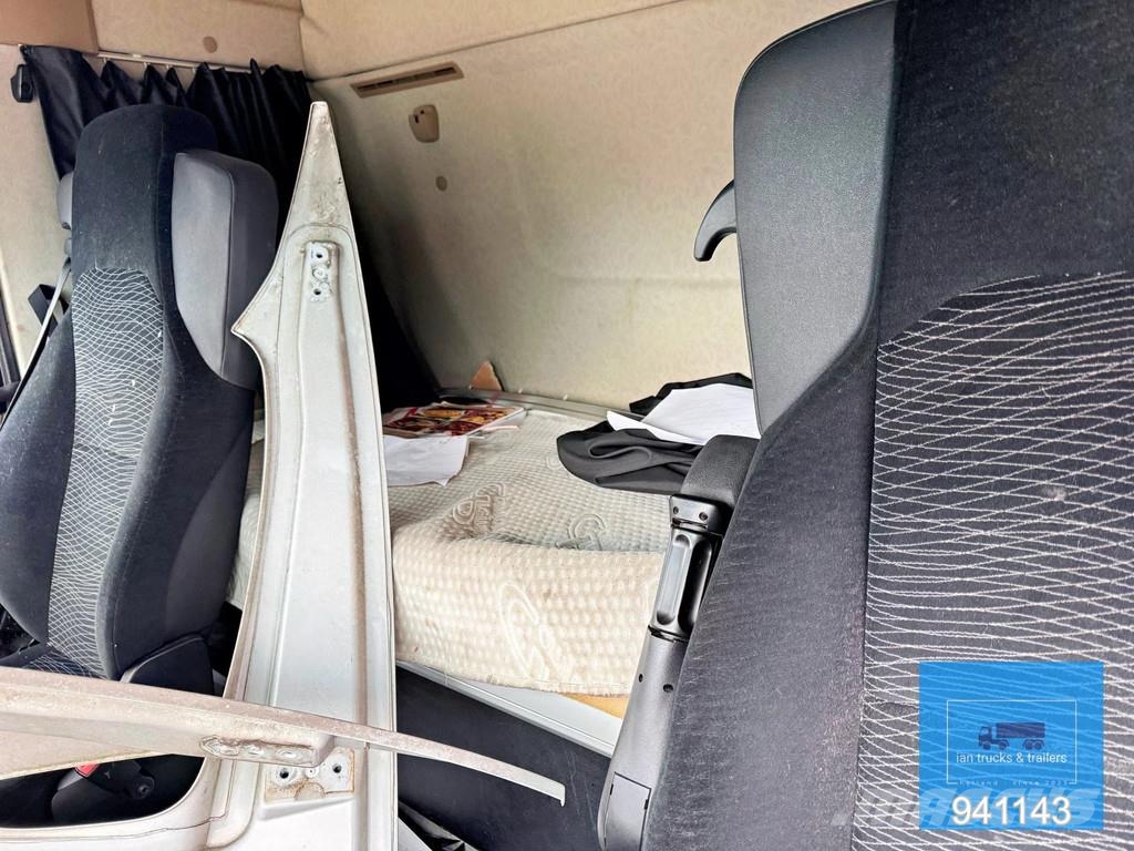Mercedes-Benz Actros 1845 STREAMSPACE 230 | SPOILERS | EURO 6 | 中古トラクターヘッド | トレーラーヘッド