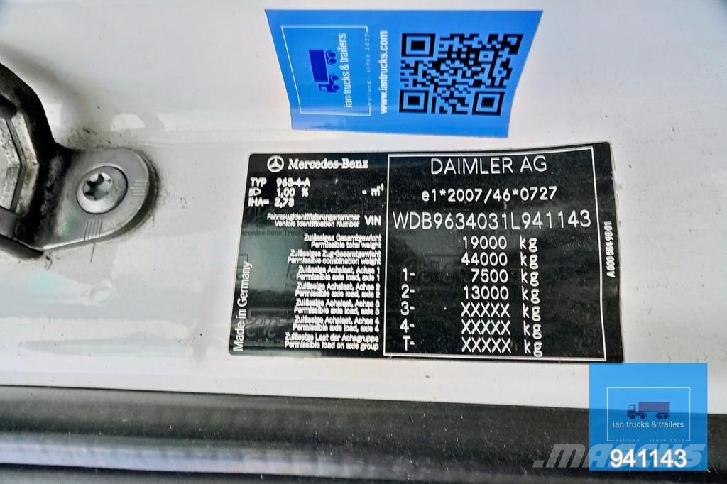 Mercedes-Benz Actros 1845 STREAMSPACE 230 | SPOILERS | EURO 6 | 中古トラクターヘッド | トレーラーヘッド