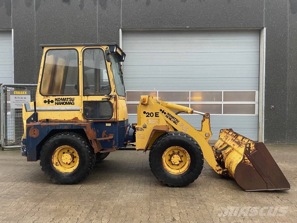 Hanomag 20E لوادر بعجل