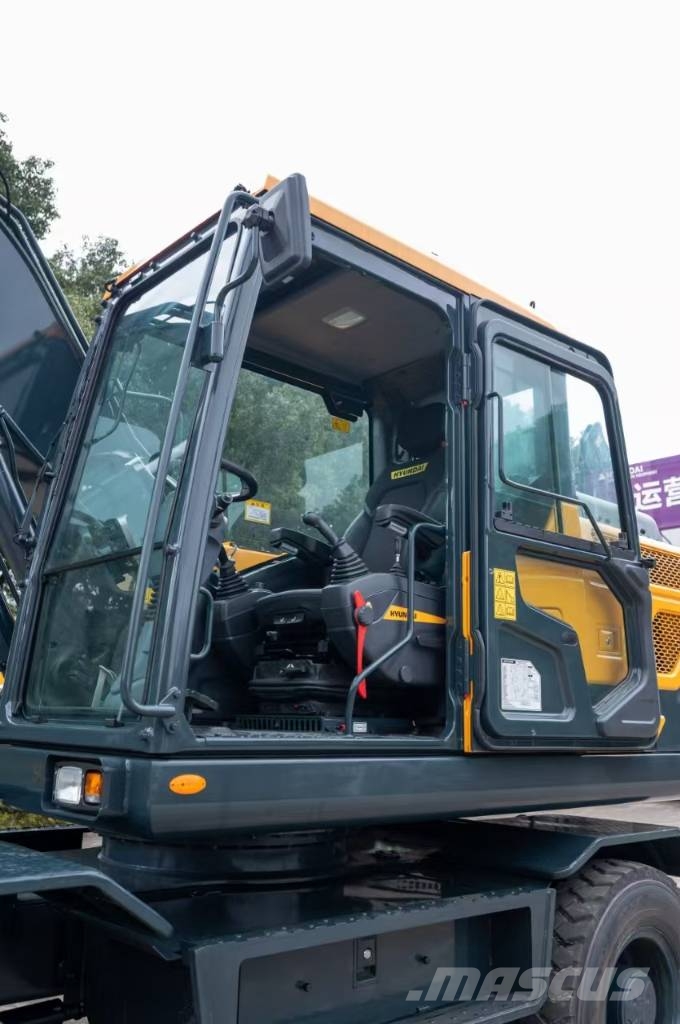 Hyundai 150 LC-9S Gravemaskiner på hjul