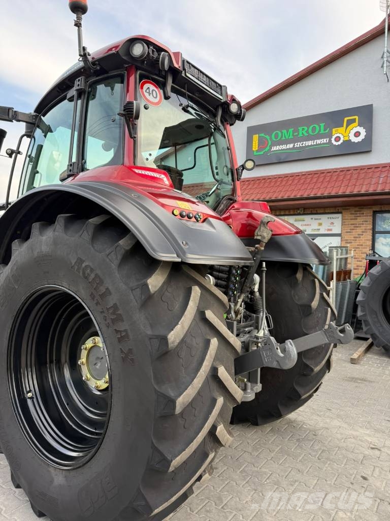 Valtra T 214 D Traktory