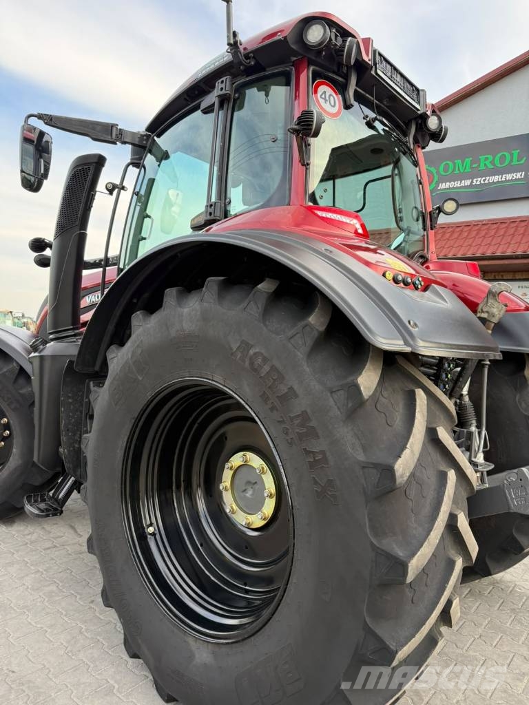 Valtra T 214 D Traktory