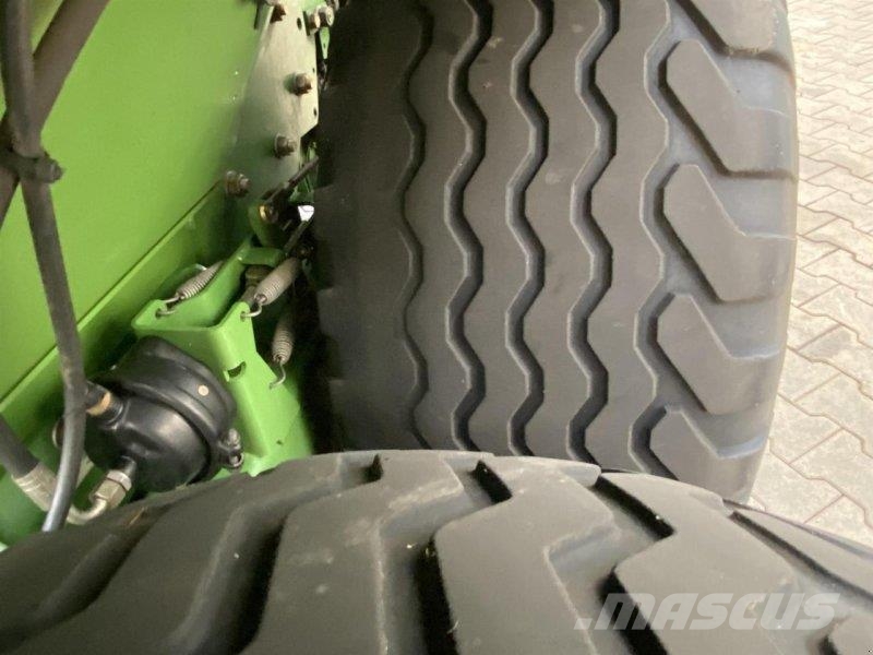 Krone CF 155 XC محزمات مستديرة