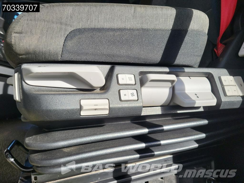 Renault T 520 4X2 Hydraulic ACC Vlačilci