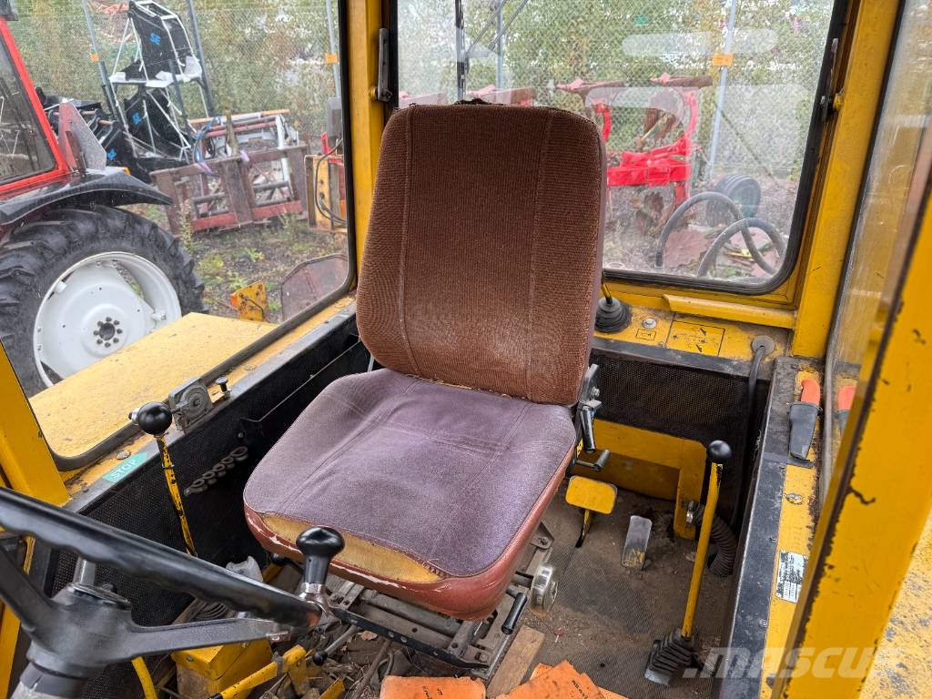 Volvo BM 646 Kaivurikuormaajat