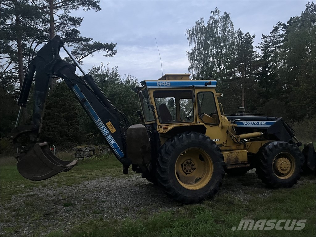Volvo BM 646 Kaivurikuormaajat