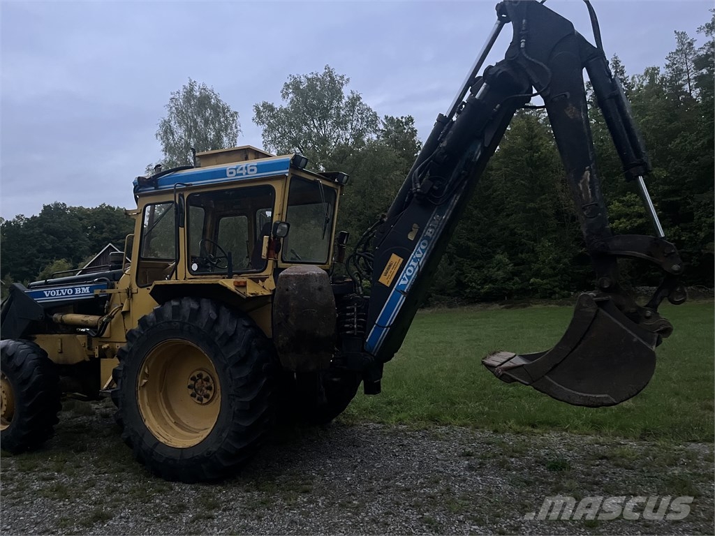Volvo BM 646 Kaivurikuormaajat