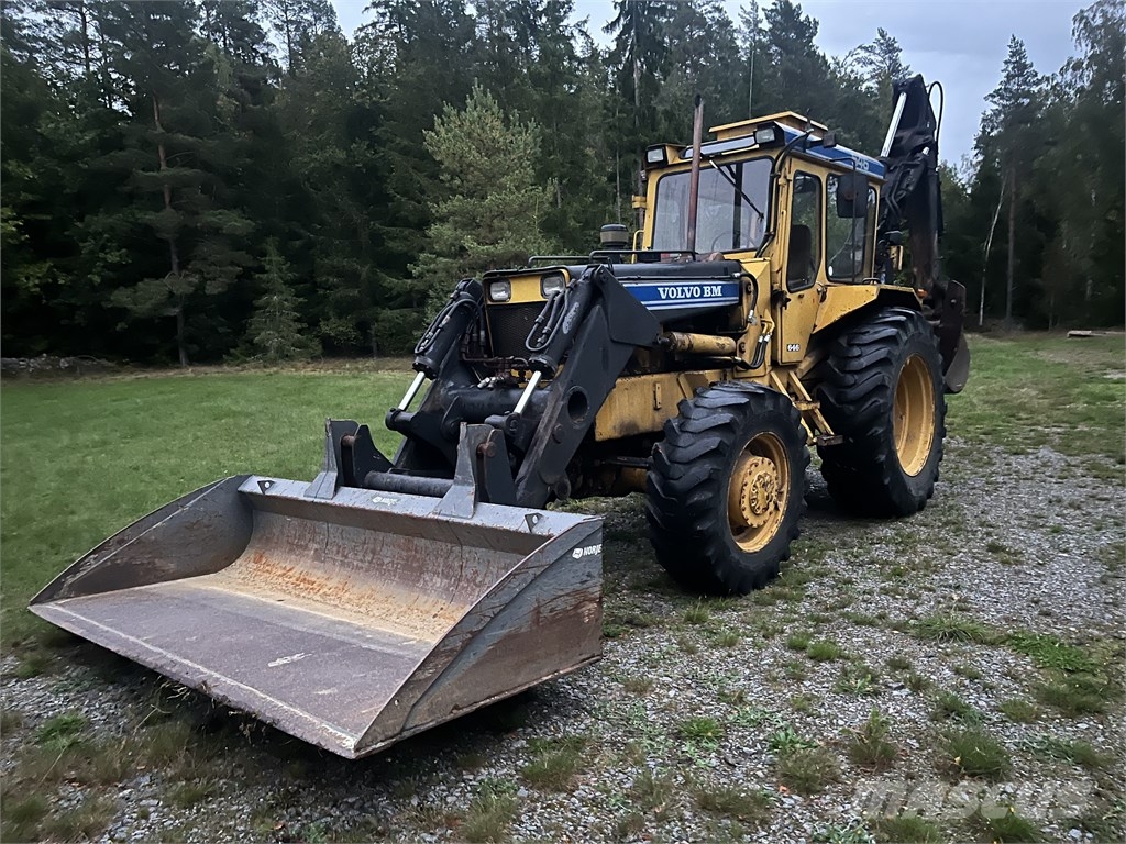 Volvo BM 646 Kaivurikuormaajat