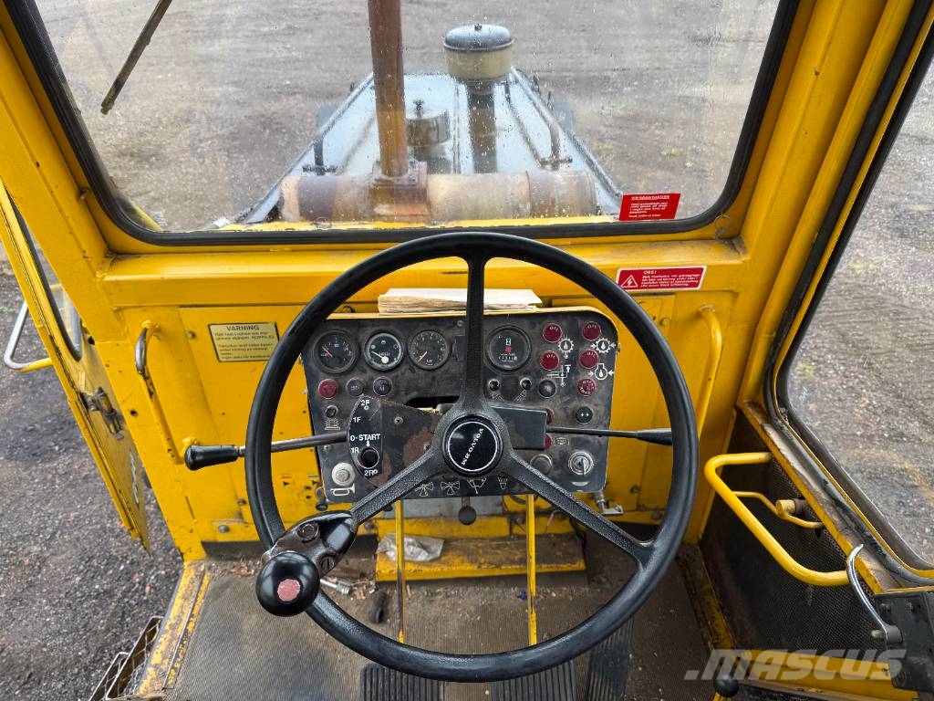 Volvo BM 646 Kaivurikuormaajat