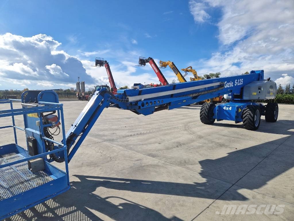 Genie S 125 S-125 P610 Teleskopiskie pacēlāji