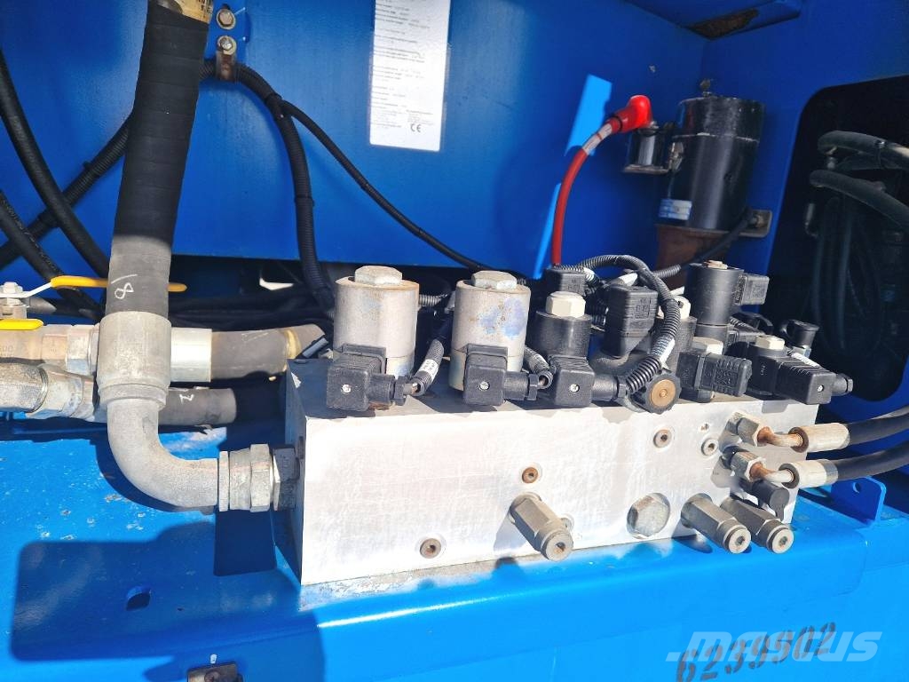 Genie S 125 S-125 P610 Teleskopiskie pacēlāji