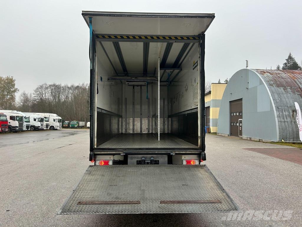 HFR KK18 + BOX HEATING + 2 AXLE + LIFTING AXLE Furgoonhaagised