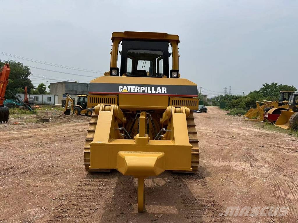 CAT D 8 R Гусеничные бульдозеры