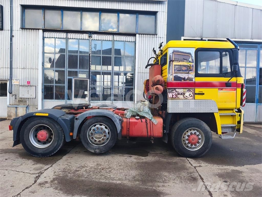 MAN 19.402 6X4 Cabezas tractoras