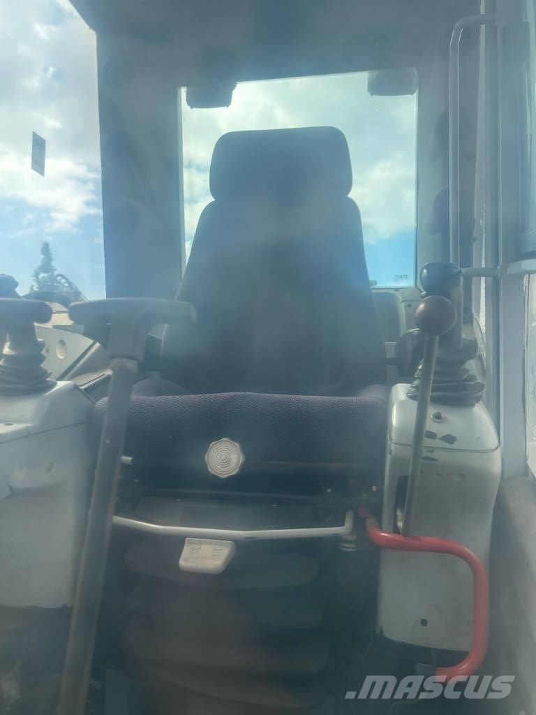 Terex TC 240 LC Koparki gąsienicowe