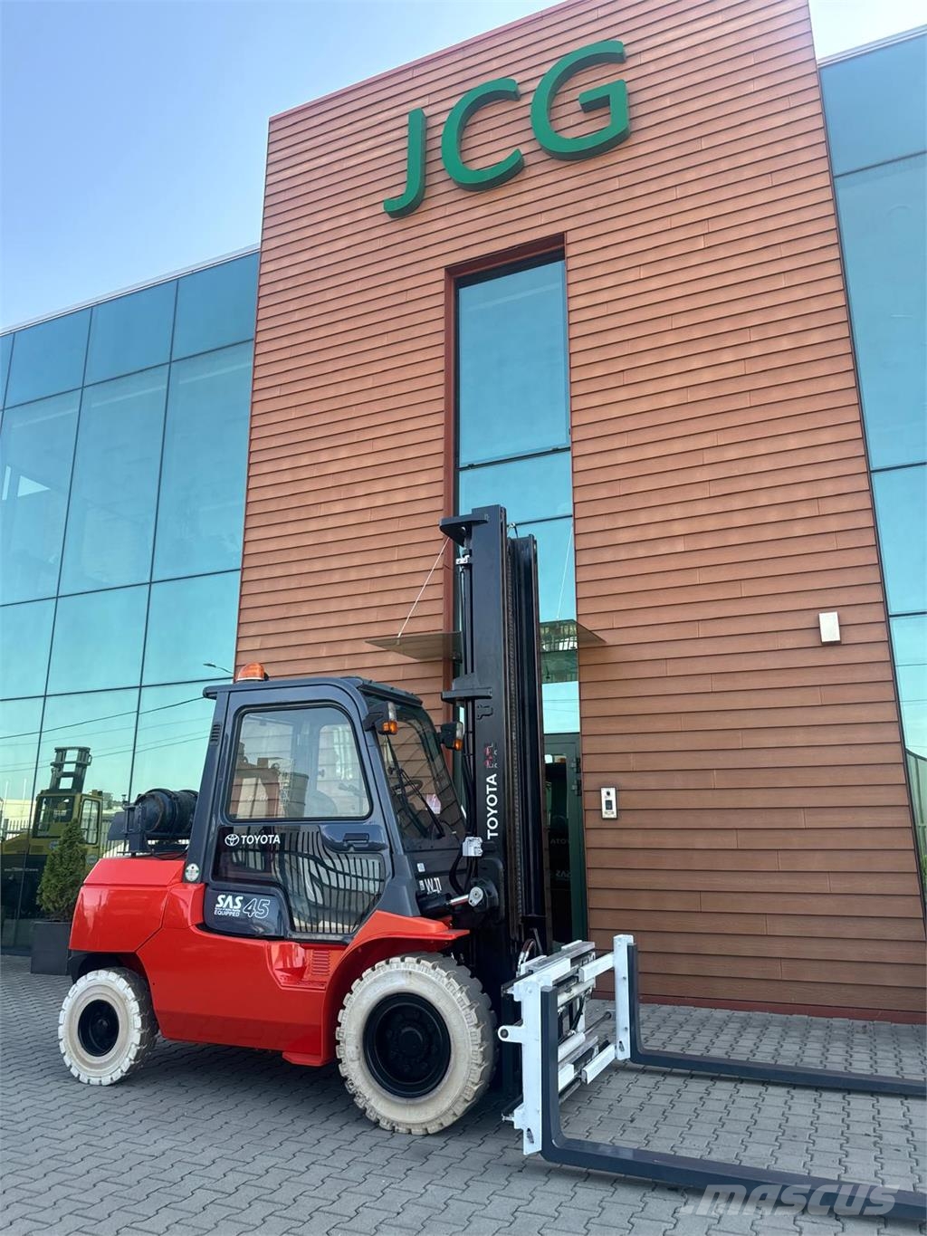 Toyota 7FG40 -Wide Positioner + sideshift/New price LPG forklifts