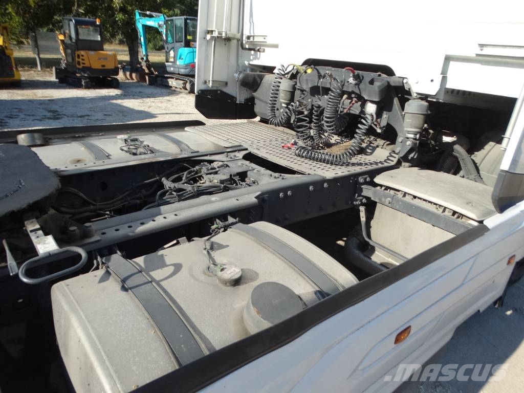 DAF XG 480FT Nyergesvontatók