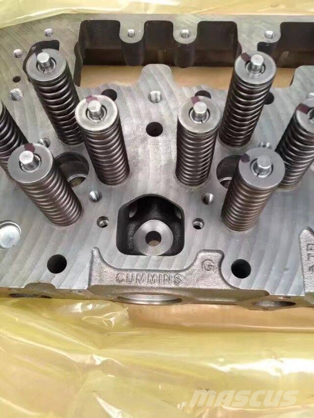 Cummins Qsm11 M11 Cylinder Head 4999617 2864028 4083406 49 Motorer
