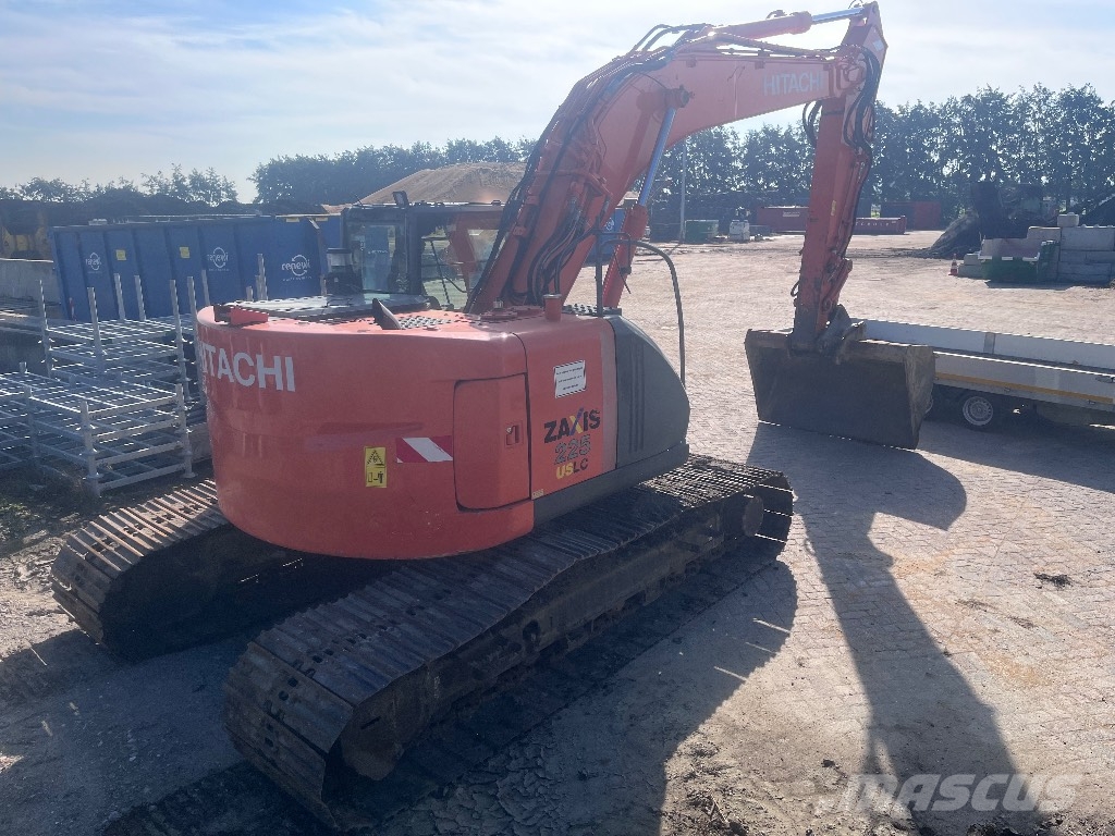 Hitachi ZX 225 US LC-3 Escavadeiras de esteiras
