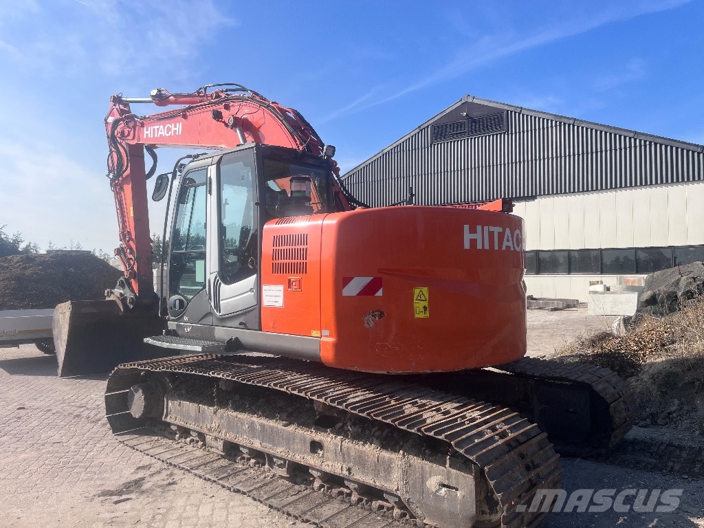 Hitachi ZX 225 US LC-3 Escavadeiras de esteiras
