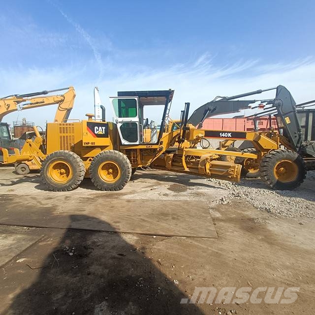 CAT 140K Graders