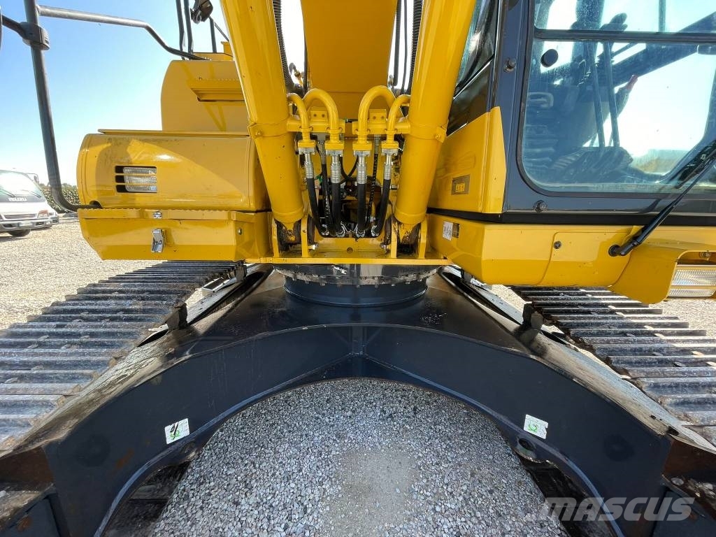 Komatsu HB215LC-2 Rupsgraafmachines
