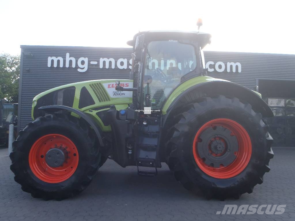 CLAAS Axion 920 Cmatic GPS Tractoren