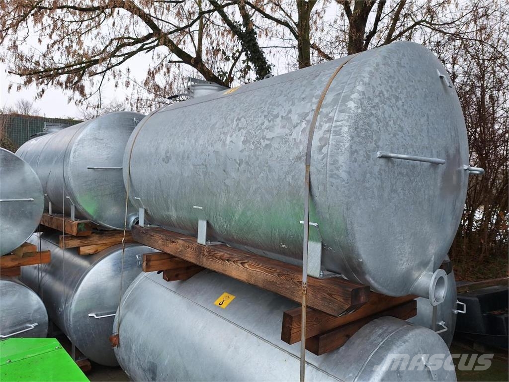  Keine Angabe WASSERFASS 2000 ZINK HOLZKUFE Säiliöpuoliperävaunut