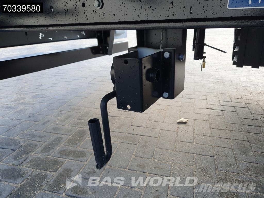 Kögel S24-1 3 axles Mega SAF Lift Axle Poluprikolice sa ceradom