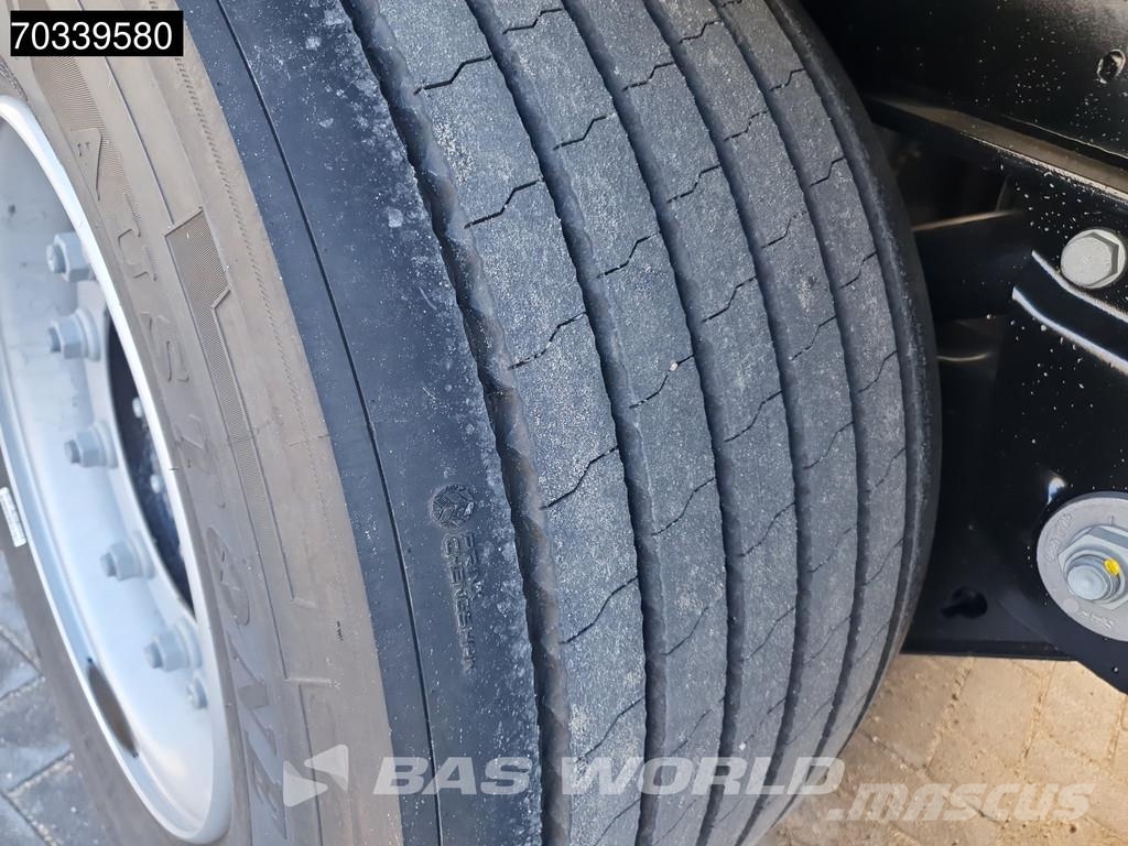 Kögel S24-1 3 axles Mega SAF Lift Axle Poluprikolice sa ciradom