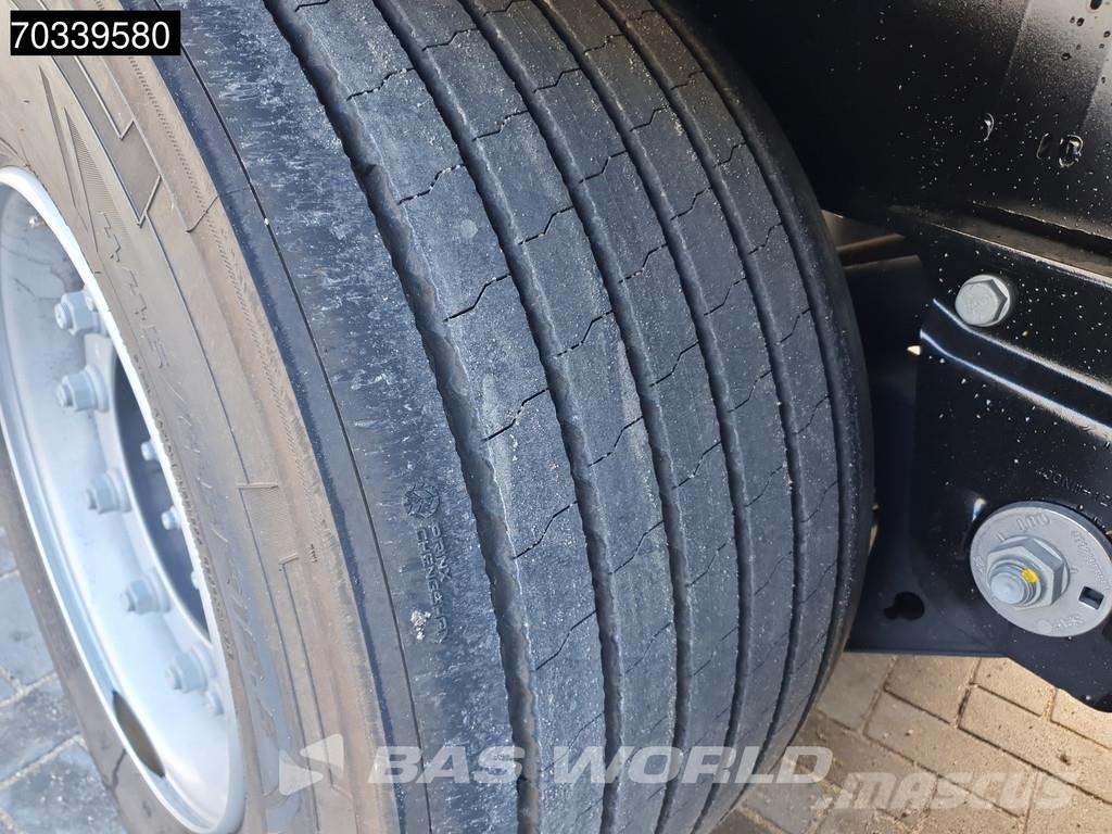 Kögel S24-1 3 axles Mega SAF Lift Axle Poluprikolice sa ciradom