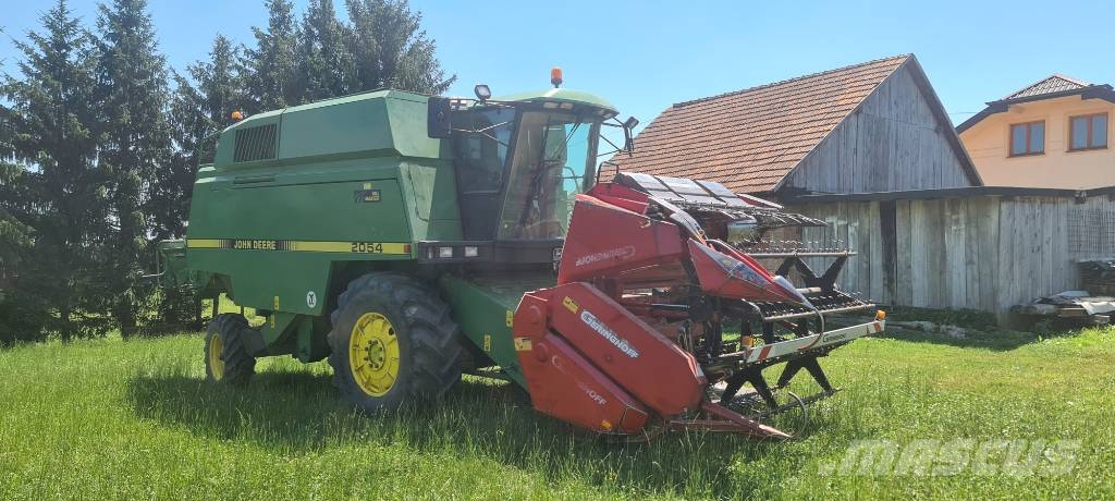 John Deere 2054 Kombajni